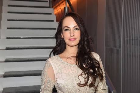 alexandra blanc âge taille