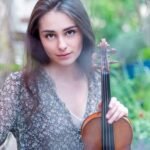 esther abrami origine religion