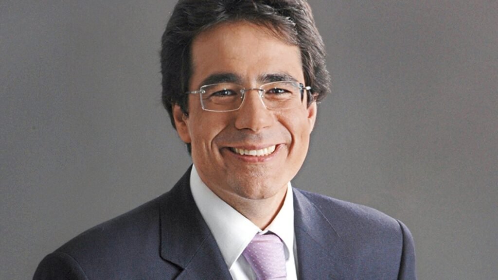 darius rochebin origine